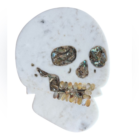 Hand Crafted in India NWT Marble Skull Decor Trivet with Inlaid Abalone Shells - Picture 5 of 7